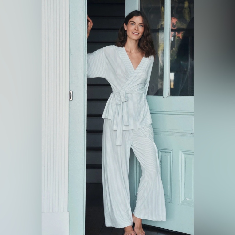 Lake DreamModal Kimono Pajama Set in Fog